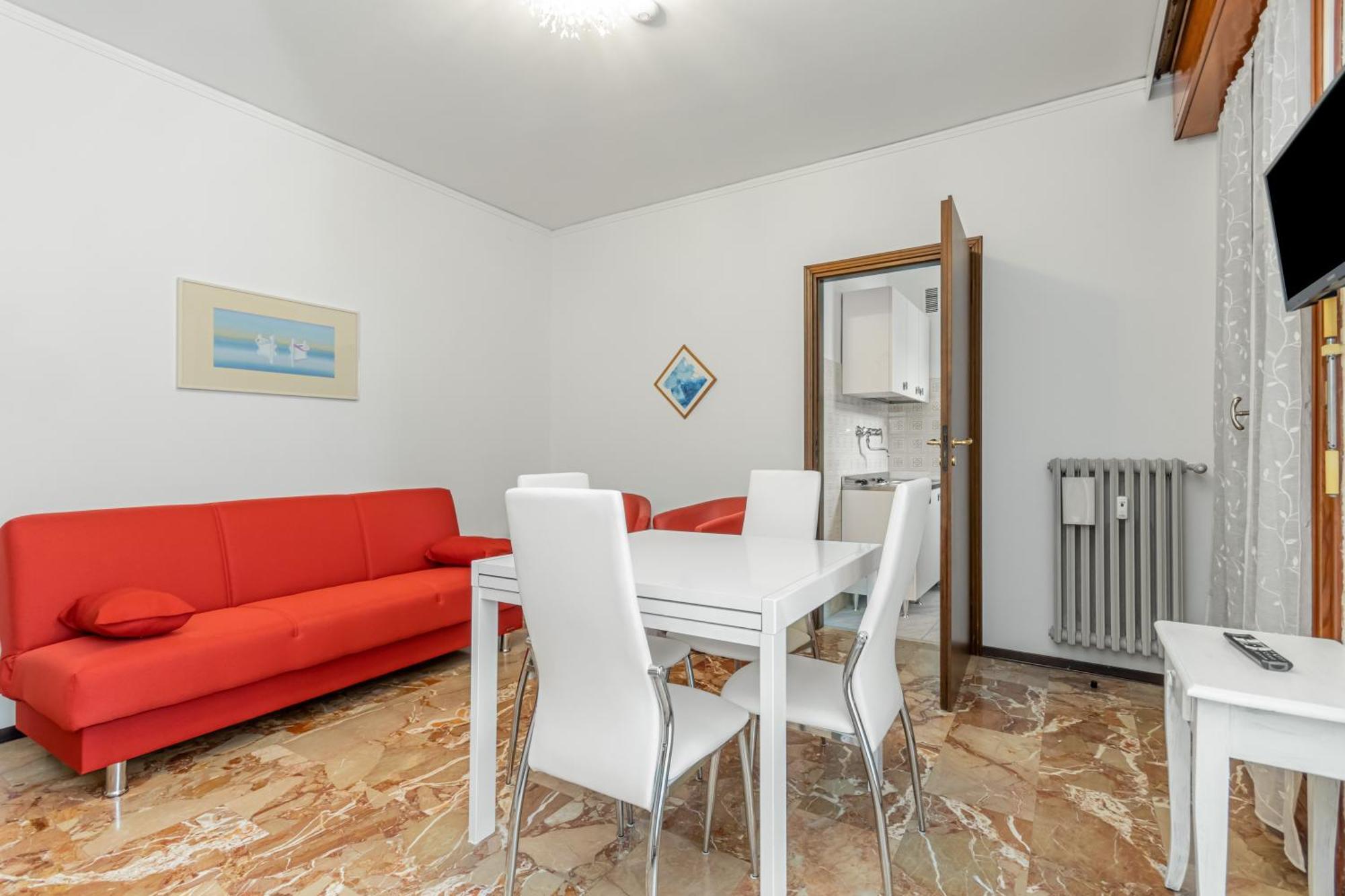 Appartement In Mestre With Parking! Venise